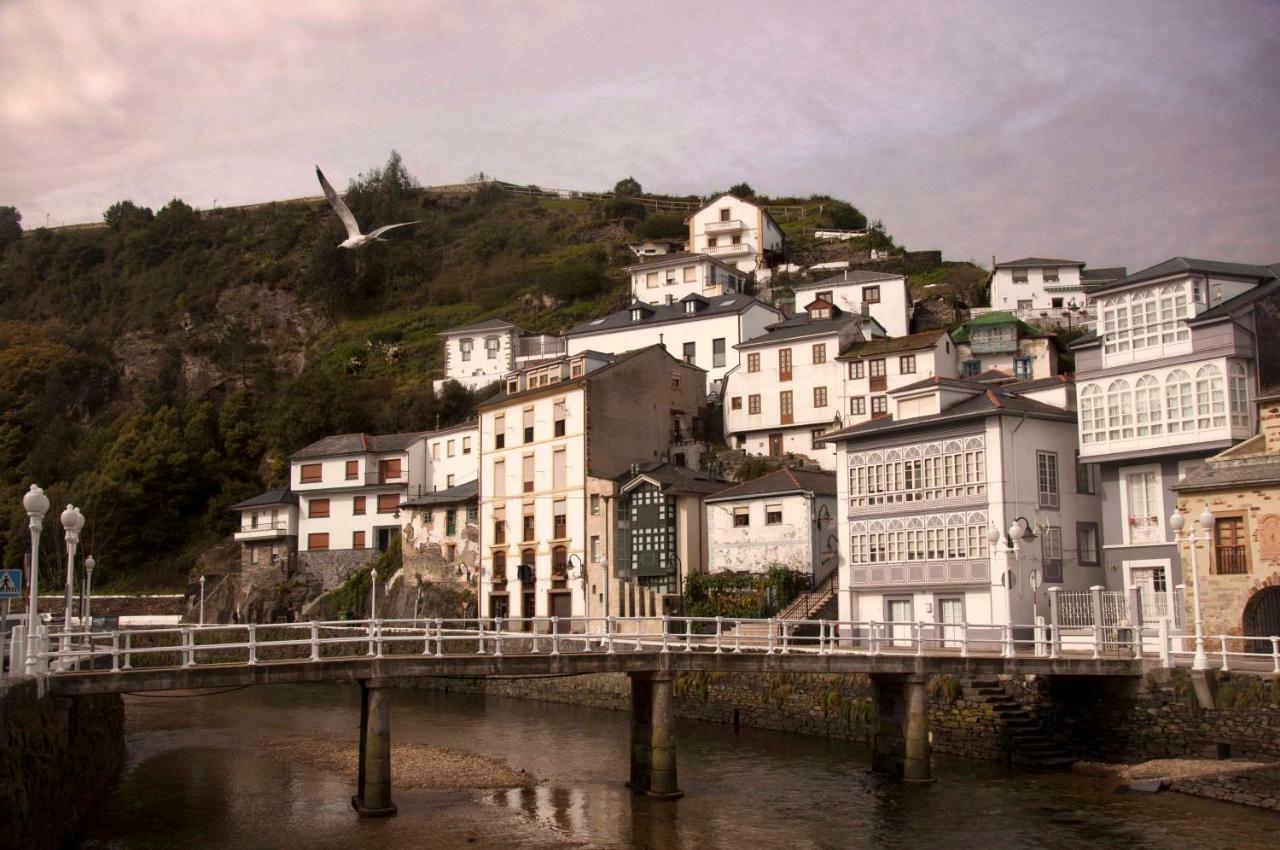 Casa Del Beso Apartment Luarca Luaran gambar